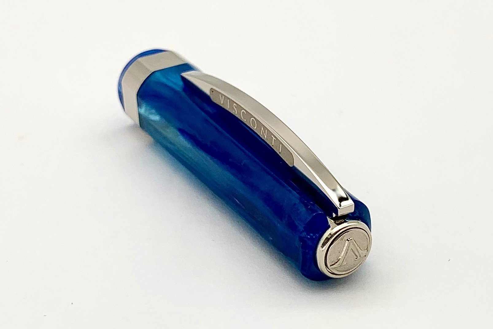 ViscontiOperaDemoCarouselBlueCottonCandyFountainPen_K